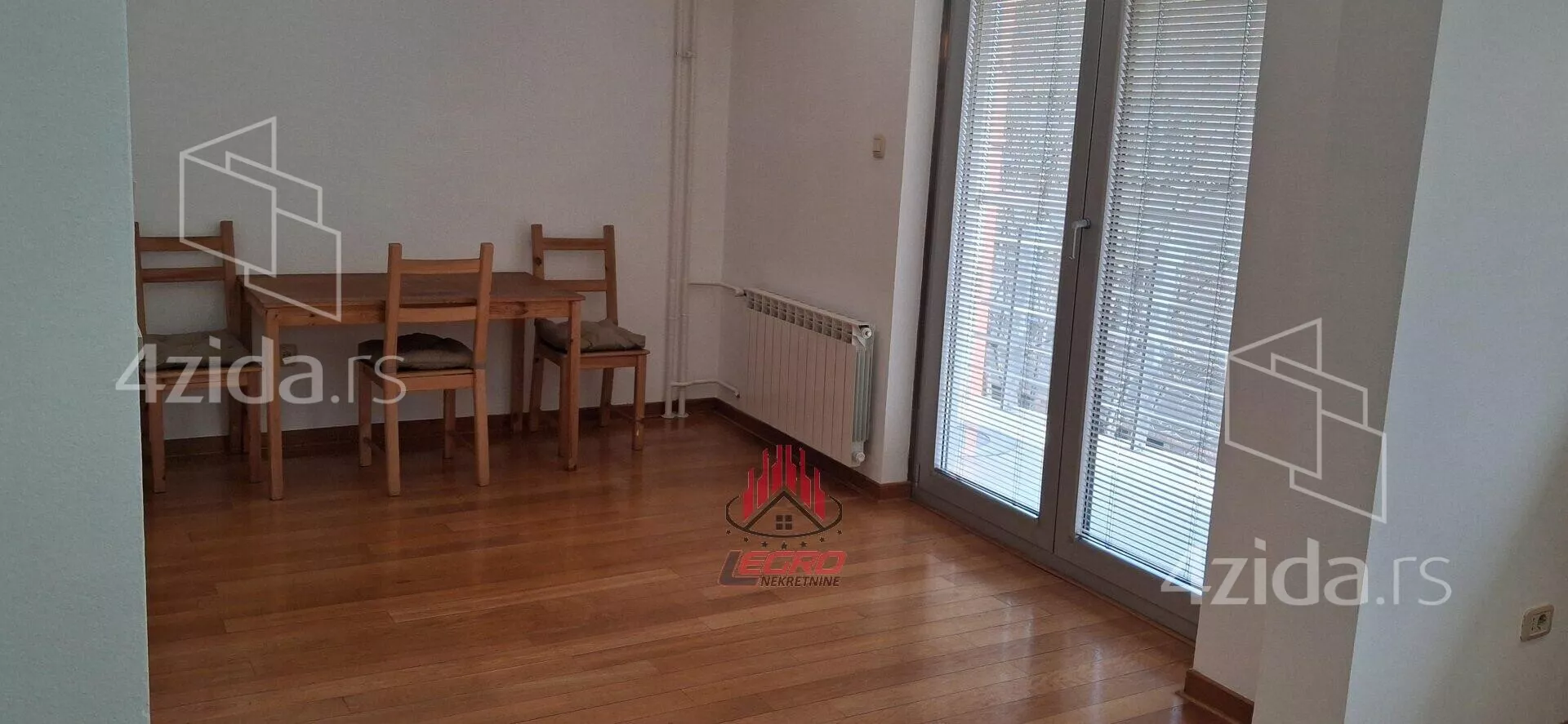 Petoiposoban stan | 4zida