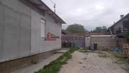 Centar 3 | 4zida.rs