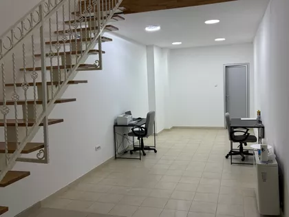 Dositeja Obradovića 8K | 4zida.rs