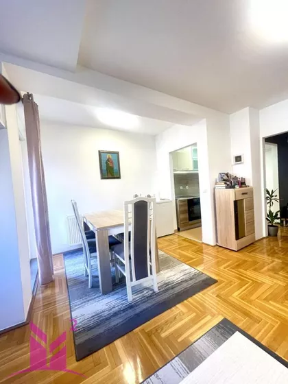 Bulevar Oslobođenja | 4zida.rs