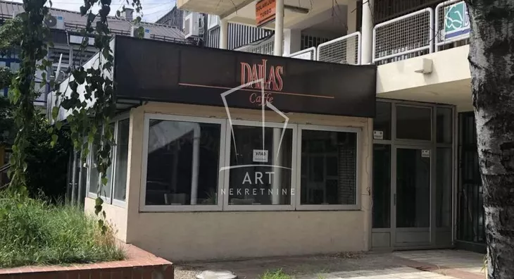 Lokal | 4zida