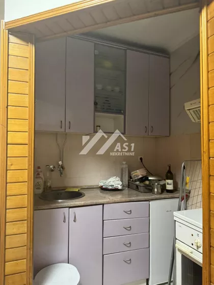 Pariske komune | 4zida.rs