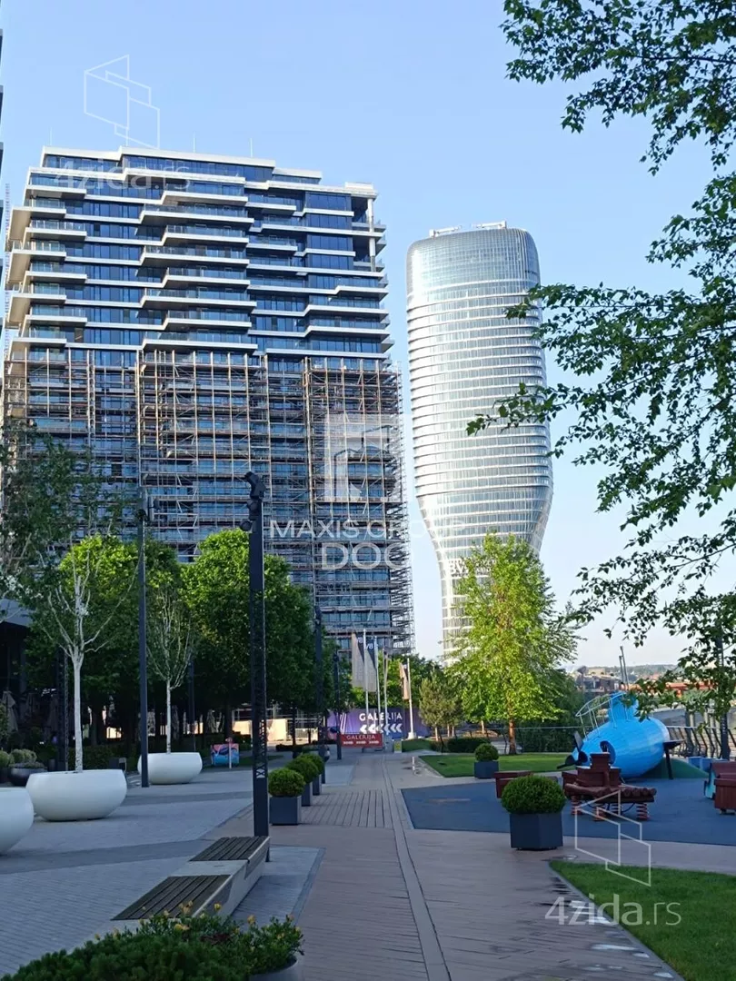 Četvoroiposoban stan | 4zida