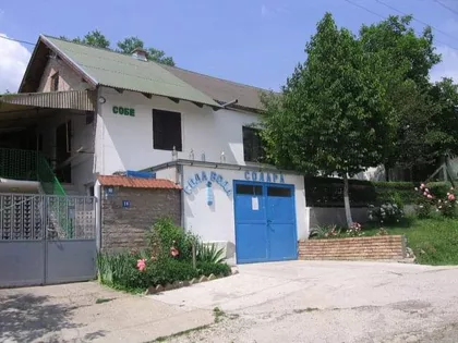 Luke Bugarskog 20 | 4zida.rs