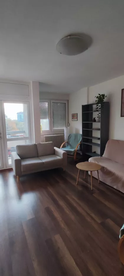 Bulevar Arsenija Čarnojevića 47 | 4zida.rs