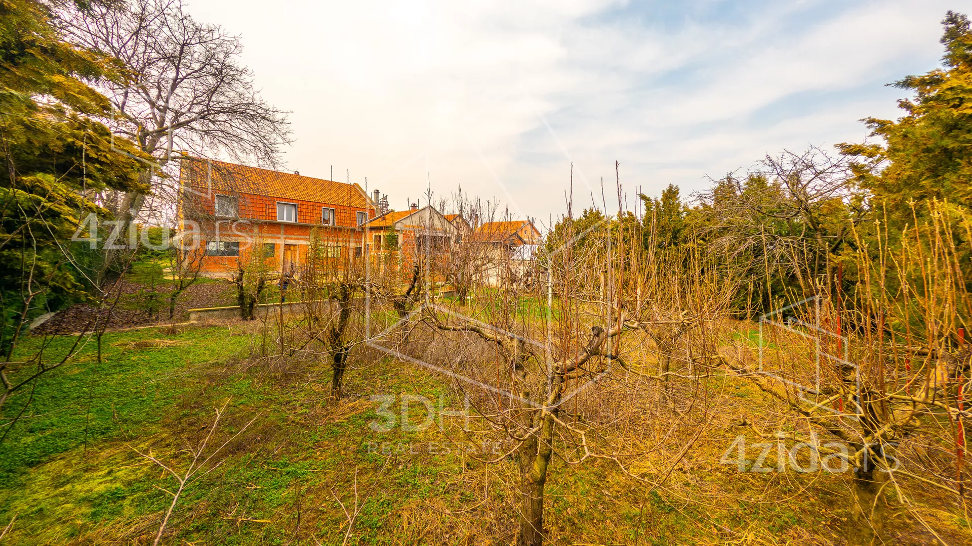 Građevinsko zemljište | 4zida