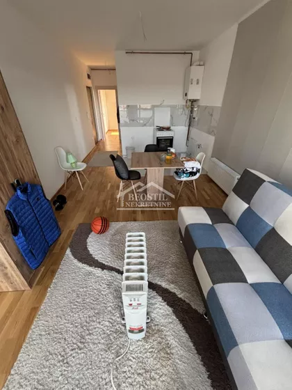 Karađorđeva | 4zida.rs