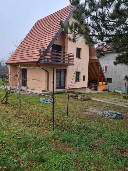 Šumadijska 9 | 4zida.rs