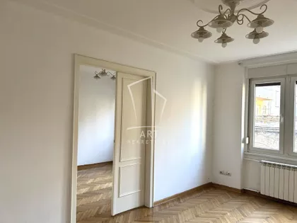 Trg Nikole Pašića | 4zida.rs