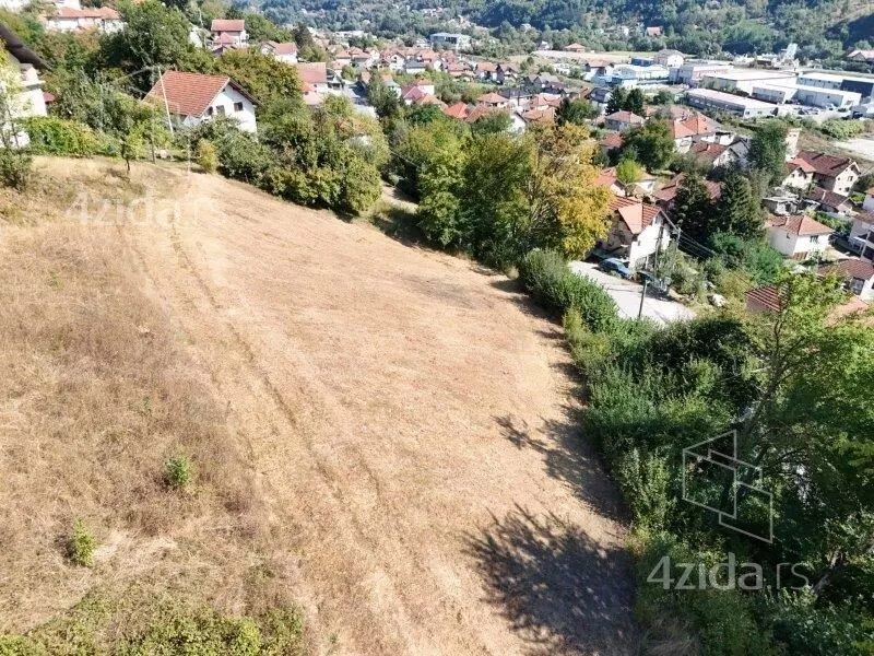 Plac | 4zida