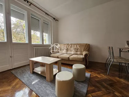 Rade Končara | 4zida.rs