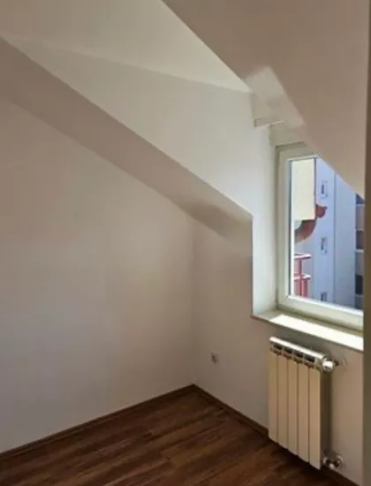 Lekino Brdo | 4zida.rs