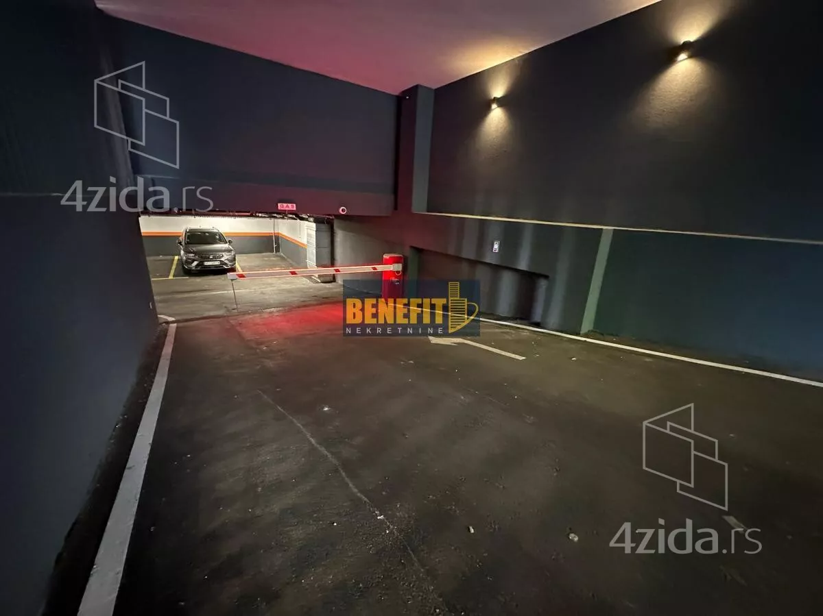 Garaža/Parking | 4zida