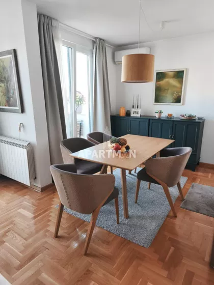 Gospodara Vučića | 4zida.rs