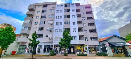 Vožda Karađorđa 100 | 4zida.rs