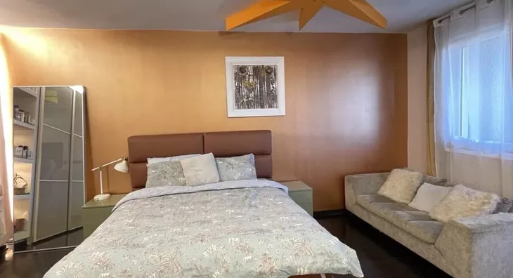 Šestosoban stan | 4zida