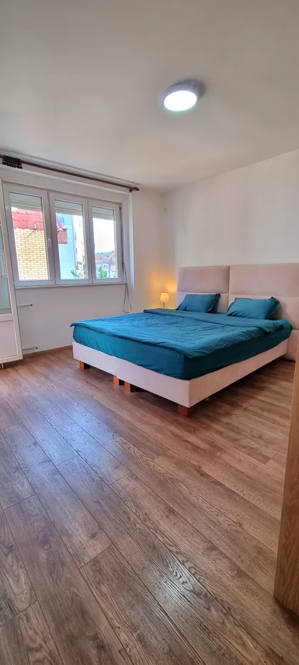 Koste Stamenkovića 10 | 4zida.rs