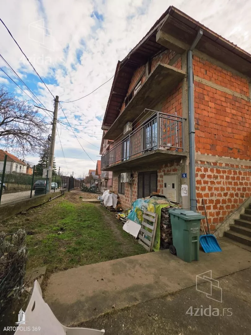 3-etažna kuća | 4zida