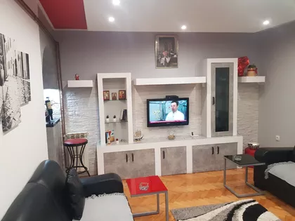 Vuka Karadžića | 4zida.rs