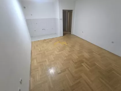 Adamovićevo Naselje | 4zida.rs
