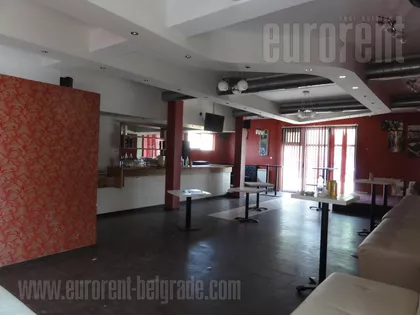 AUTOKOMANDA | 4zida.rs