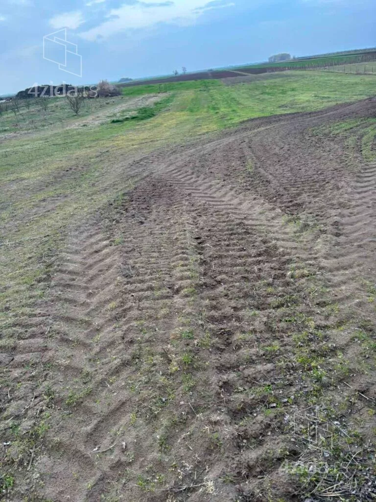 Poljoprivredno zemljište | 4zida