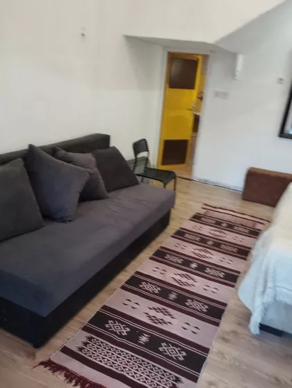 Sremčica | 4zida.rs