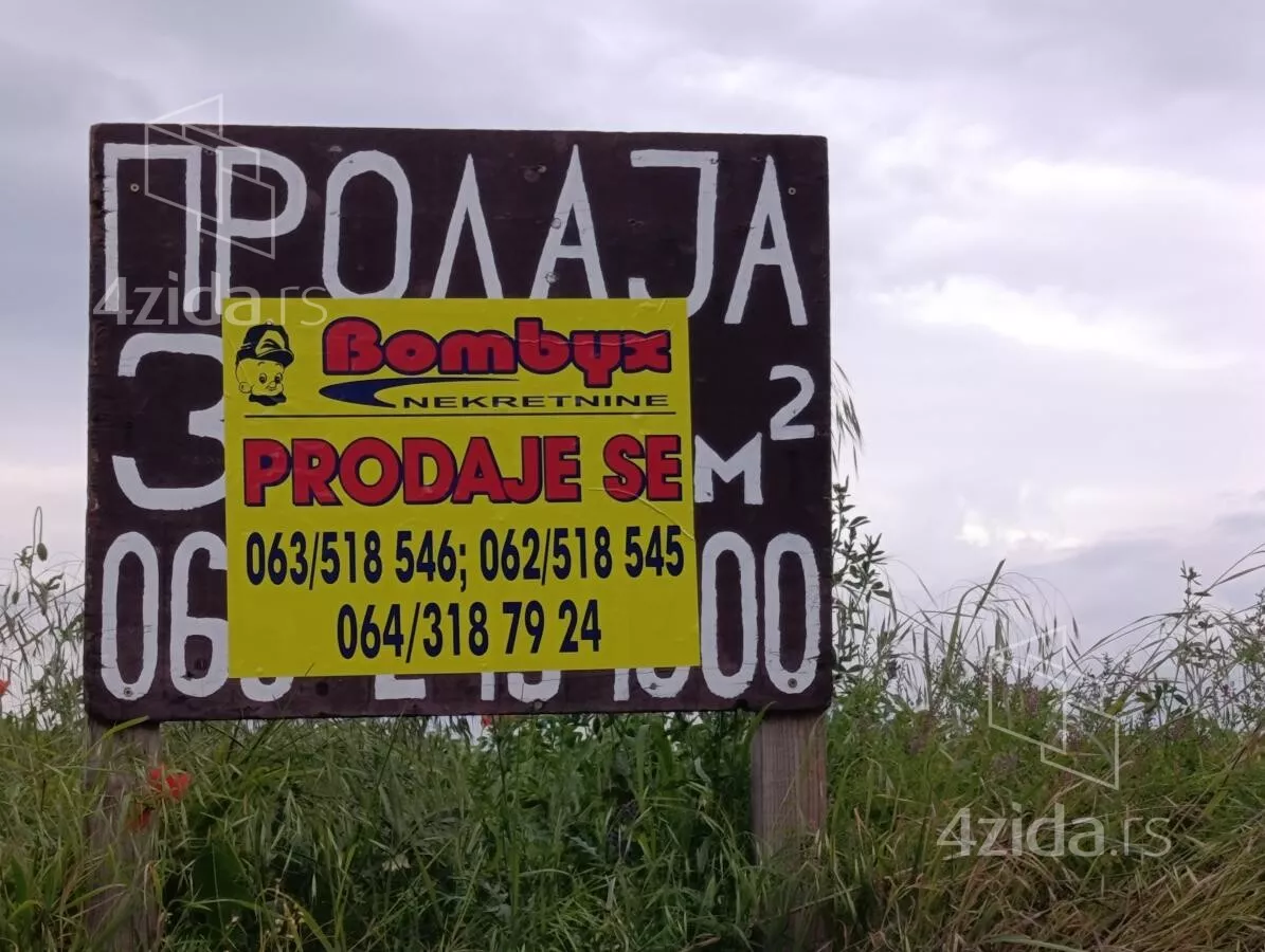 Plac | 4zida