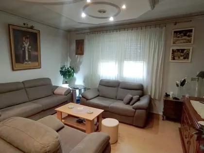 Radanovac | 4zida.rs