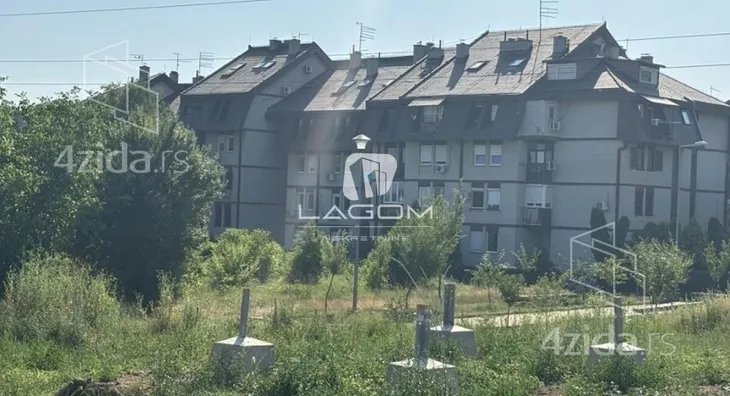 Građevinsko zemljište | 4zida