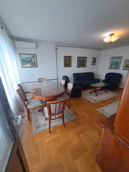 Deset Avijatičara | 4zida.rs