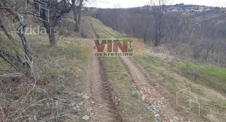 Plac | 4zida