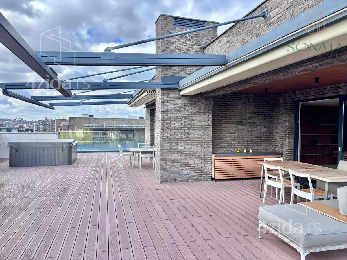 Petosoban stan | 4zida