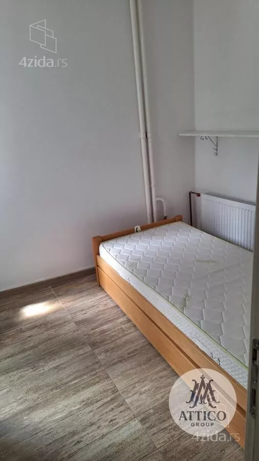 Fotografija stana 10 od 15