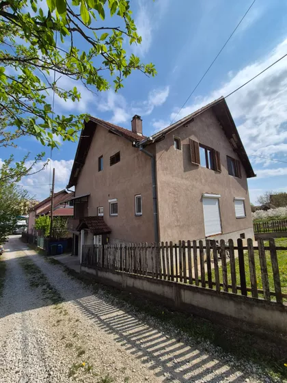 Gradske lokacije | 4zida.rs