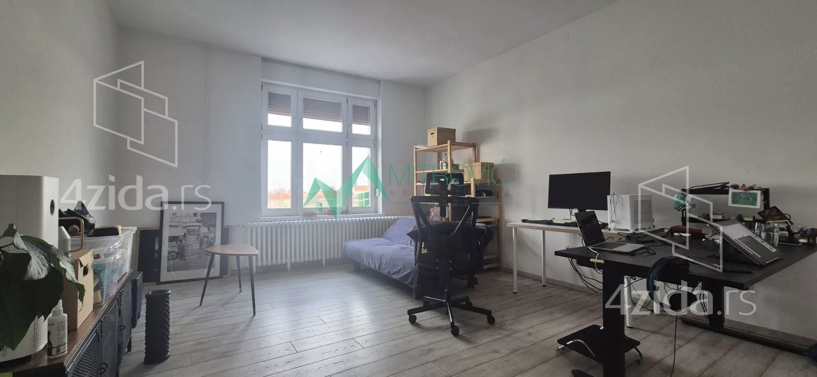 Dvoiposoban stan | 4zida