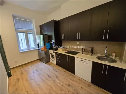 Beograđanka | 4zida.rs