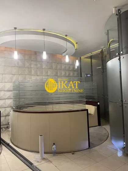 Trg Republike | 4zida.rs