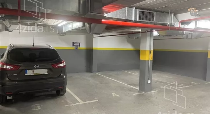 Garaža/Parking | 4zida