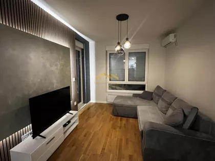 Novo Naselje | 4zida.rs