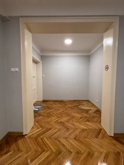 Radnička 10 | 4zida.rs