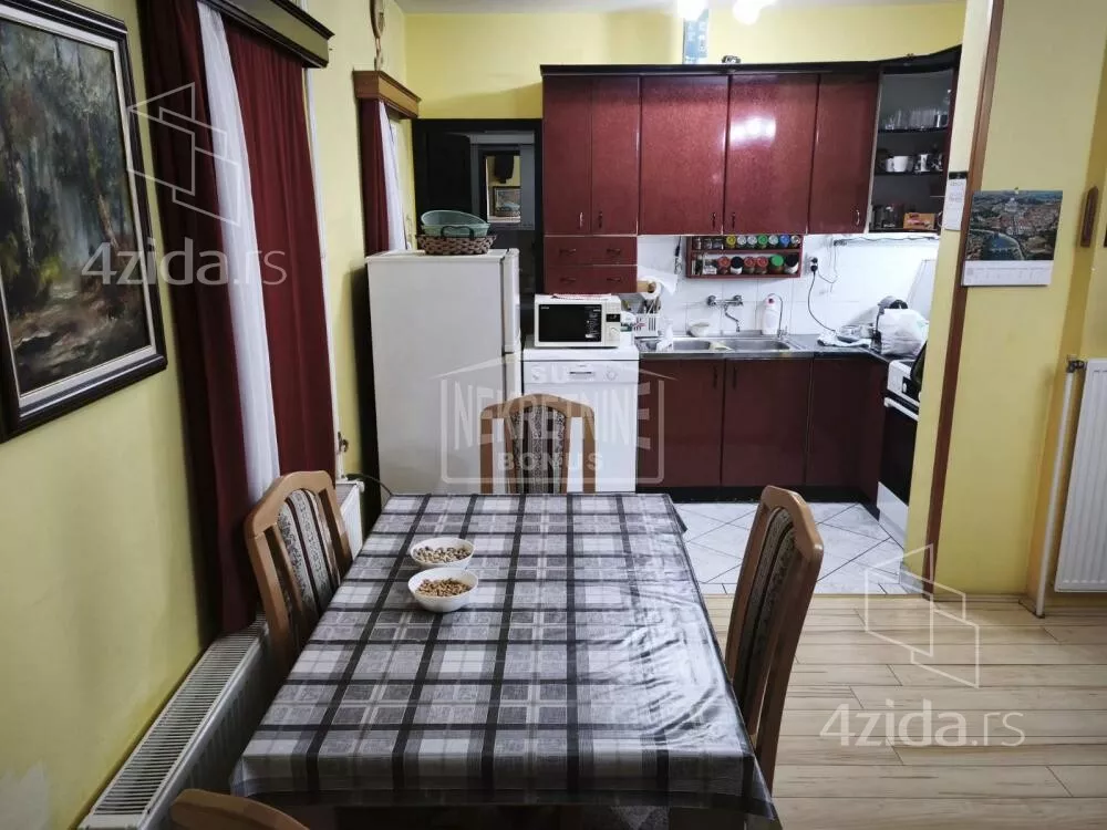 Kuća | 4zida
