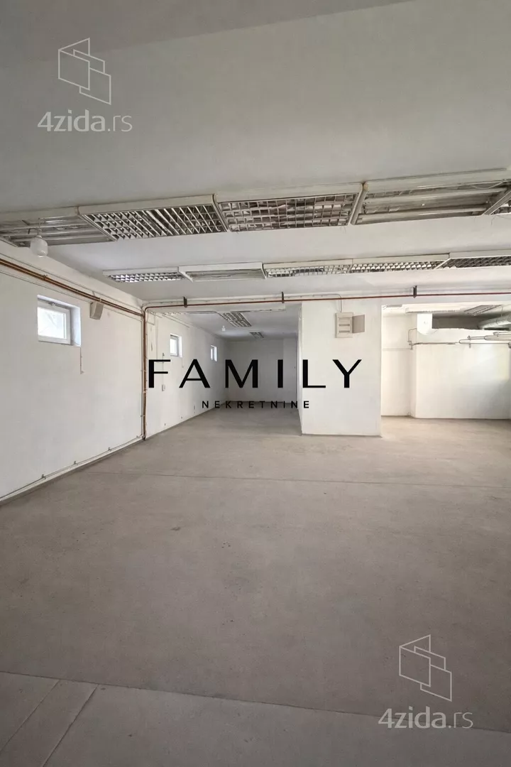 Poslovni prostor | 4zida