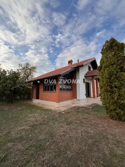 Čortanovci | 4zida.rs