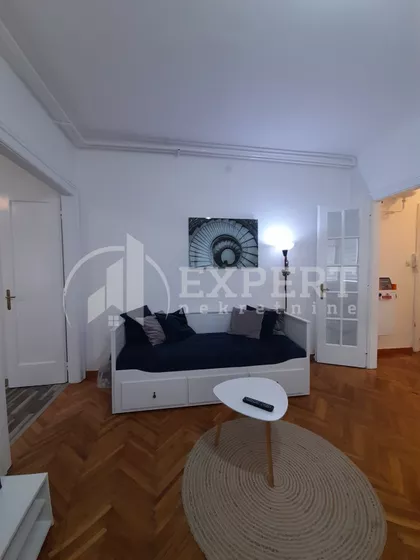 Strahinjića Bana | 4zida.rs