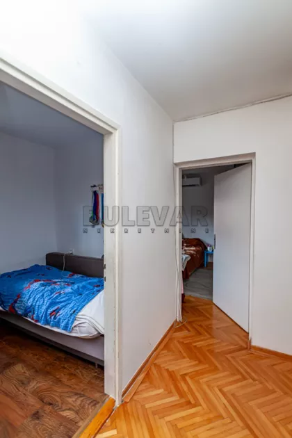 Radnih brigada | 4zida.rs