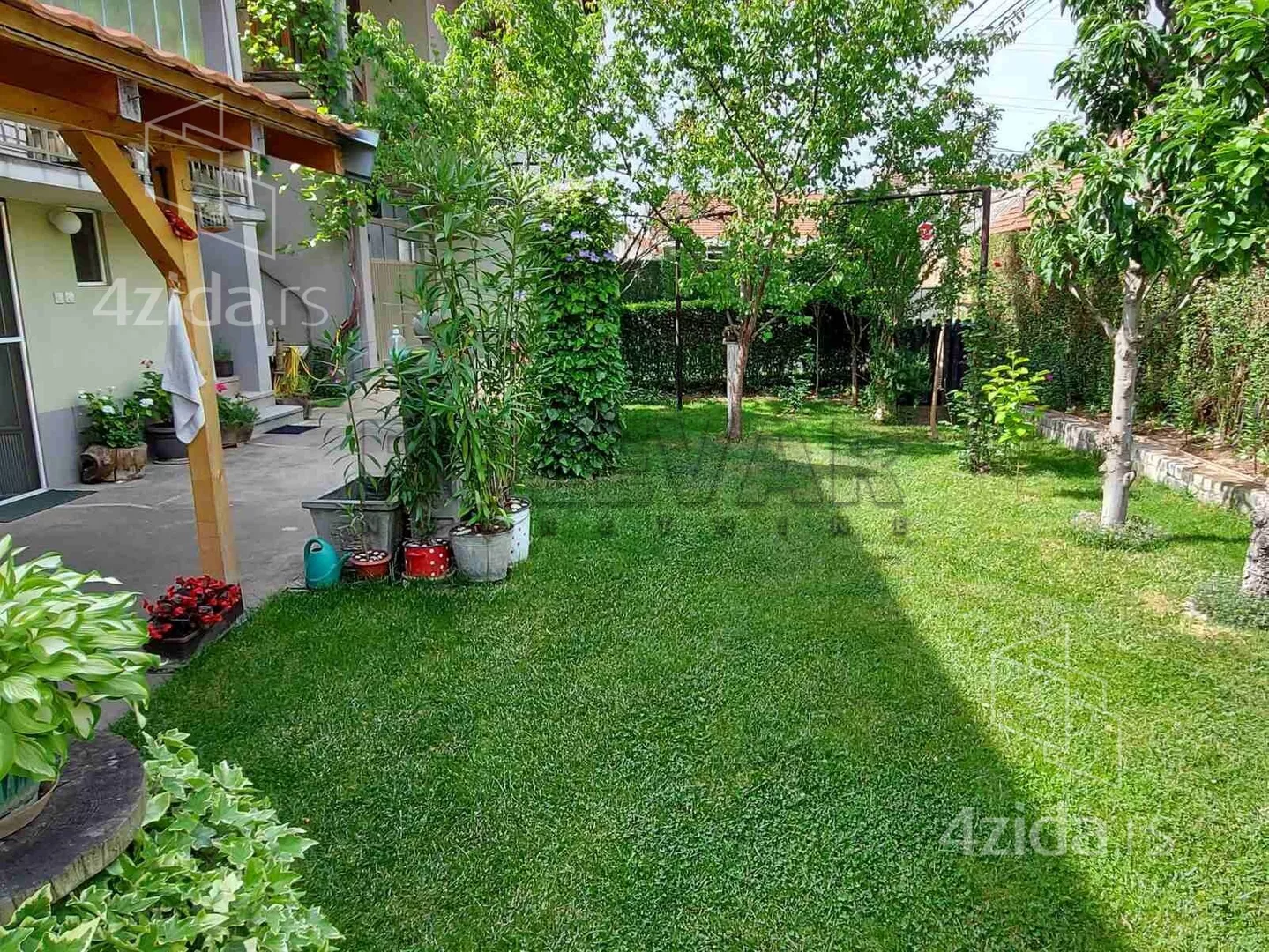 3-etažna kuća | 4zida