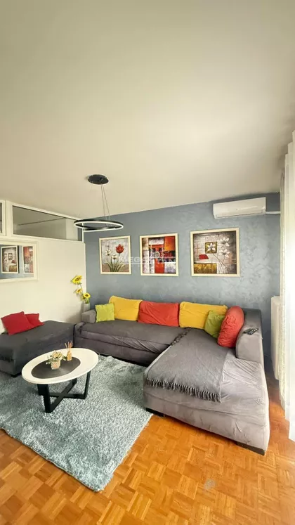 Jurija Gagarina | 4zida.rs