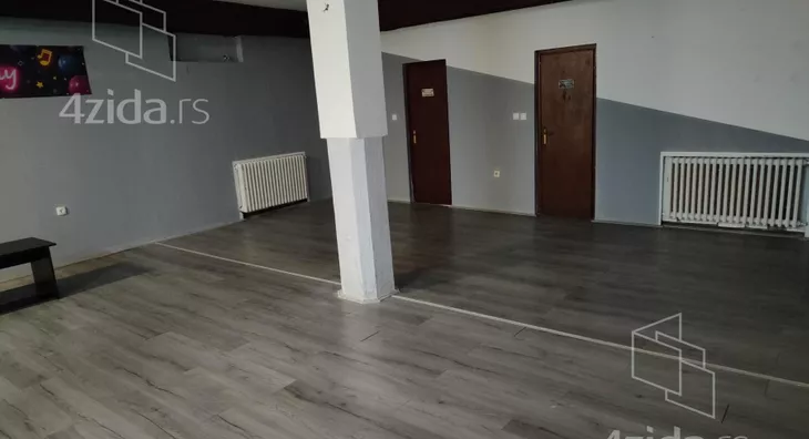 Poslovni prostor | 4zida