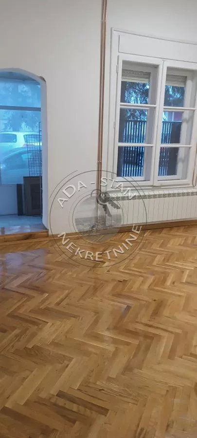 FON - Voždovac | 4zida.rs